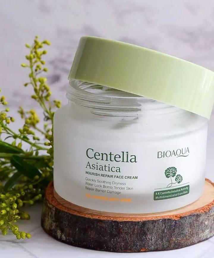 Asiácea™ CREMA FACIAL DE CENTELLA ASIATICA